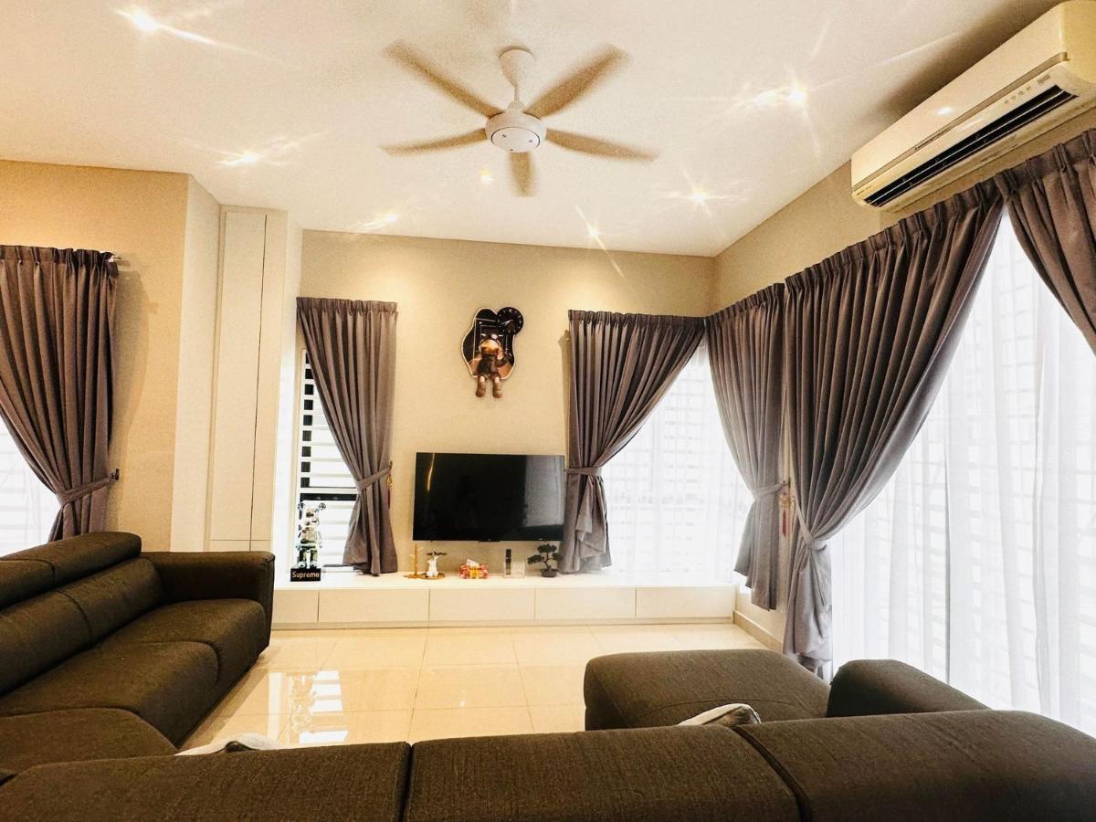 《Untitled Homestay》Sitiawan Exterior foto